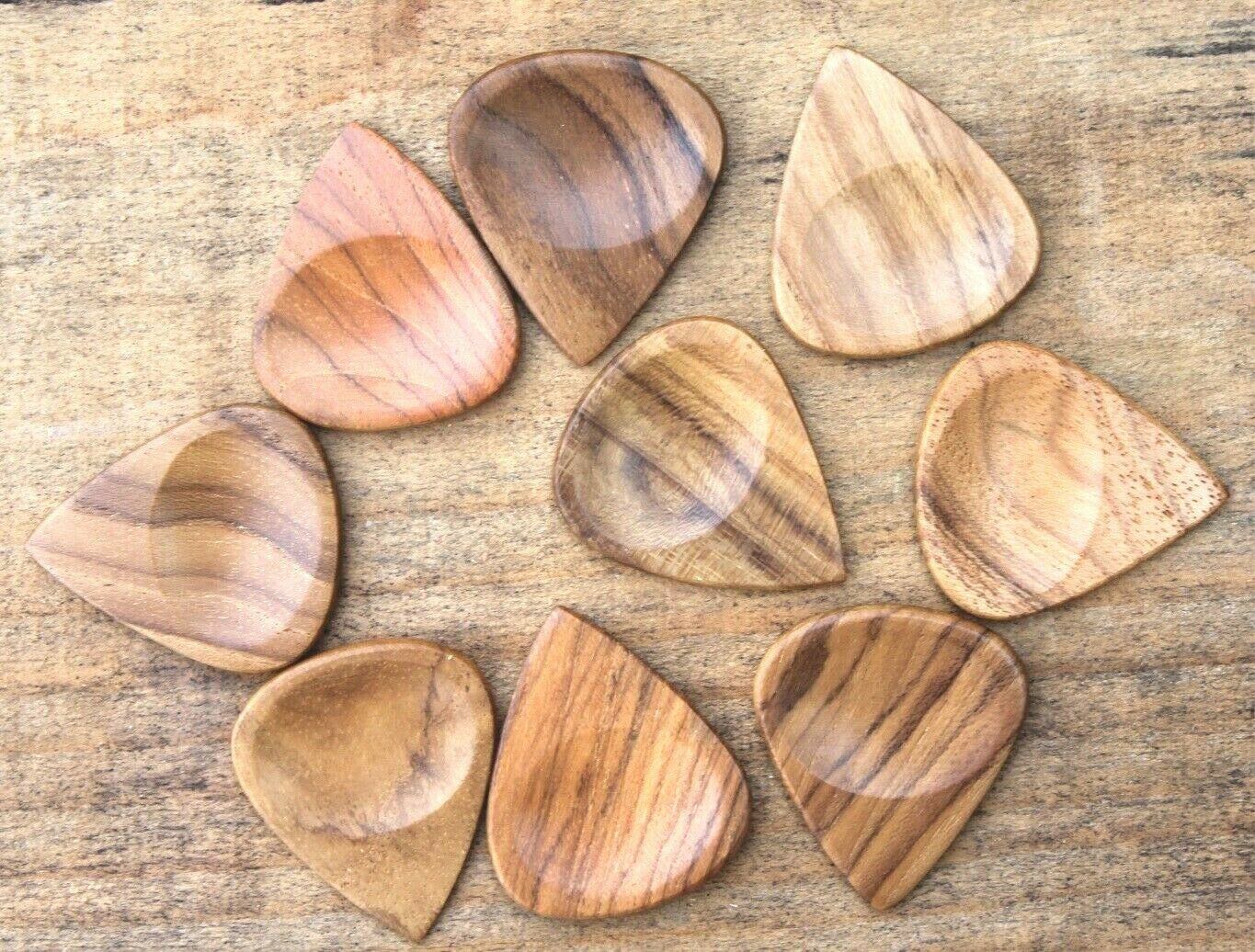 Teak Wood Guitar Or Bass Pick - 3.0 mm Ultra Heavy Gauge - 351 Groove Shape - Natural Finish Handmade Specialty Exotic Plectrum